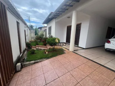 Casa com 4 Quartos à venda, 180m² no Canaã, Sete Lagoas