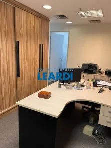 Sala Comercial à venda, 60m² no Vila Andrade, São Paulo