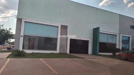 Galpão/Depósito/Armazém para alugar, 832m² no Setor Industrial, Sinop