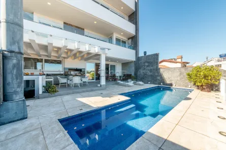 Casa com 5 Quartos à venda, 1000m² no Chácara das Pedras, Porto Alegre