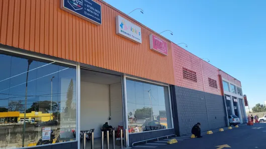 Ponto Comercial para alugar, 1000m² no Jardim Rosalina, Cotia
