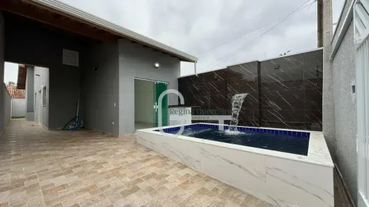 Casa com 2 Quartos à venda, 80m² no Balneário Stella Maris, Peruíbe