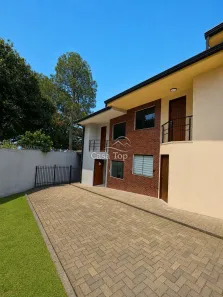 Sobrado com 2 Quartos à venda, 60m² no Uvaranas, Ponta Grossa