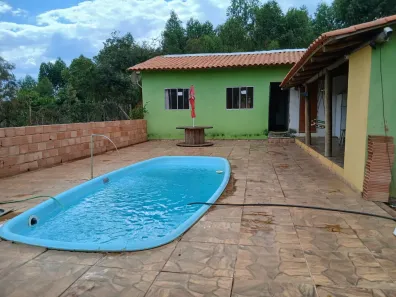 Fazenda/Sítio com 2 Quartos à venda, 1000m² no , Crucilândia
