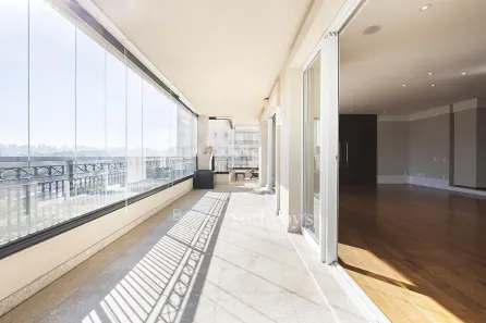 Apartamento com 4 Quartos à venda, 357m² no Vila Nova Conceição, São Paulo