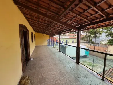 Casa com 3 Quartos à venda, 360000m² no Candelária, Belo Horizonte