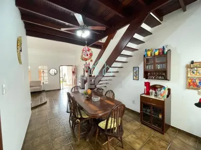 Casa com 3 Quartos à venda, 202m² no Chácara do Visconde, Taubaté