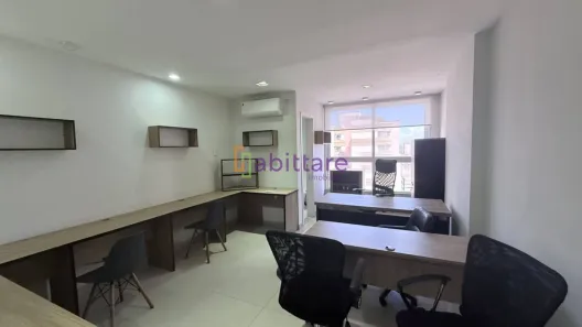 Sala Comercial para alugar, 32m² no Renascença, São Luís
