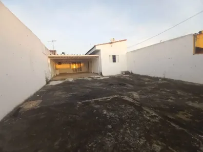 Casa com 2 Quartos à venda, 100m² no Jardim Santa Lúcia, Campinas