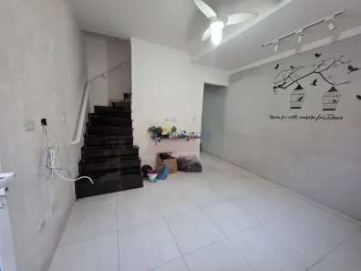 Casa de Condomínio com 2 Quartos à venda, 56m² no Canto do Forte, Praia Grande