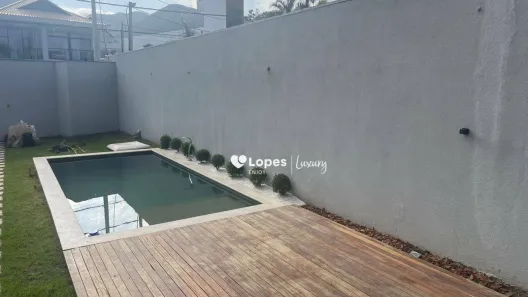 Casa de Condomínio com 4 Quartos à venda, 188m² no Vargem Grande, Rio de Janeiro
