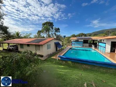 Fazenda/Sítio com 3 Quartos à venda, 27225m² no Setor Central, Taquaral de Goiás
