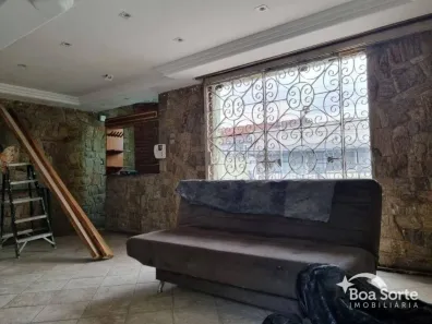 Sobrado com 4 Quartos para alugar, 340m² no Cidade Mãe do Céu, São Paulo