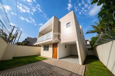 Sobrado com 3 Quartos à venda, 149m² no Santa Felicidade, Curitiba