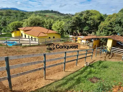 Fazenda/Sítio com 3 Quartos à venda, 30000m² no , Taquaraçu de Minas
