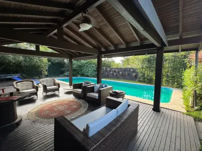Casa de Condomínio com 4 Quartos para alugar, 1075m² no Rio Tavares, Florianópolis
