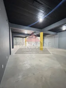 Galpão/Depósito/Armazém para alugar, 600m² no Guaratiba, Rio de Janeiro