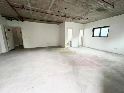 Sala Comercial à venda, 67m² no Valongo, Santos