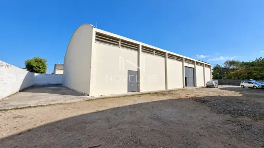 Galpão/Depósito/Armazém para alugar, 720m² no Jardim Emília, Jacareí
