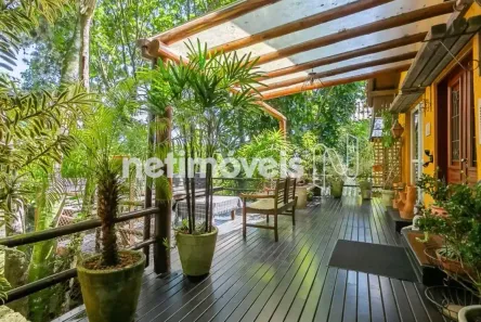 Casa com 4 Quartos à venda, 140m² no Lagoa da Conceição, Florianópolis