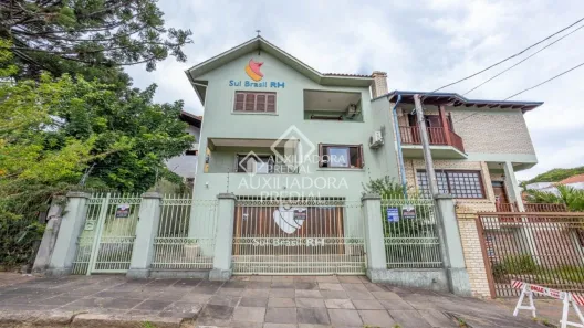 Casa com 3 Quartos à venda, 350m² no Jardim São Pedro, Porto Alegre