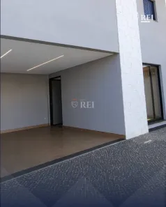 Sobrado com 3 Quartos à venda, 297m² no Residencial Solar dos Ataídes 1ª Etapa, Rio Verde