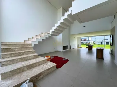 Casa de Condomínio com 4 Quartos à venda, 280m² no Engenho Velho, Torres
