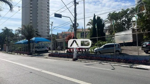 Lote/Terreno para alugar, 2200m² no Penha de França, São Paulo