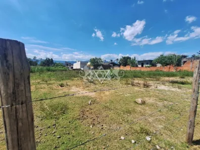 Lote/Terreno à venda, 300m² no Balneário dos Golfinhos, Caraguatatuba