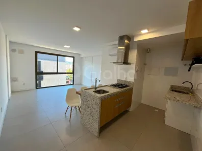 Apartamento com 1 Quarto à venda, 31m² no Carvoeira, Florianópolis