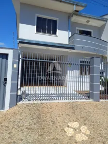 Sobrado com 3 Quartos para alugar, 115m² no Colônia Dona Luíza, Ponta Grossa
