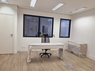 Sala Comercial para venda ou aluguel, 38m² no Vila Olímpia, São Paulo