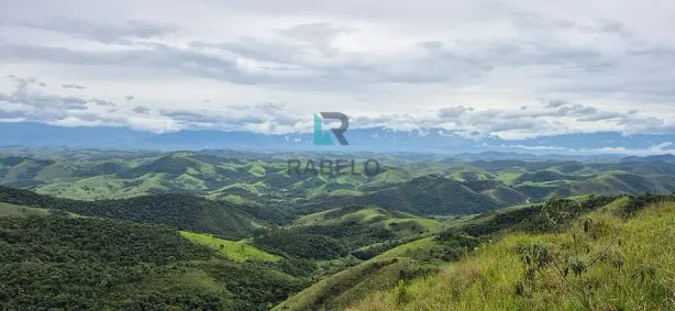 à venda, 1m² no , Silveiras