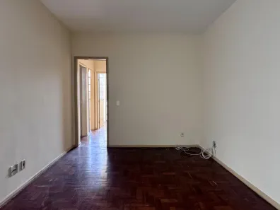 Apartamento com 3 Quartos para alugar, 97m² no São Mateus, Juiz de Fora