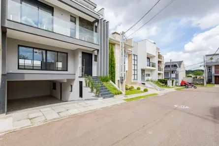 Casa de Condomínio com 4 Quartos à venda, 280m² no Alto Boqueirão, Curitiba
