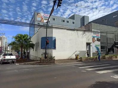 Ponto Comercial para alugar, 80m² no Centro, Uberlândia