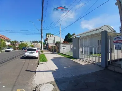 Casa com 1 Quarto para alugar, 30m² no Centro, Esteio