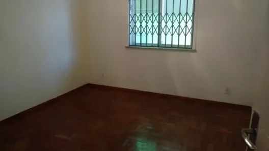 Casa com 2 Quartos para alugar, 60m² no Encantado, Rio de Janeiro