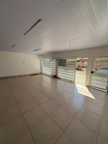 Casa de Condomínio com 3 Quartos para alugar, 115m² no Jardim Mossoró, Cuiabá