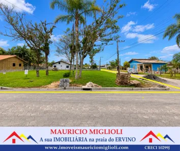 Lote/Terreno à venda, 490m² no Praia do Ervino, São Francisco do Sul