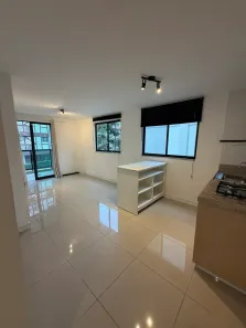 Apartamento com 1 Quarto para alugar, 55m² no Itaipava, Petrópolis