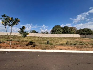 Lote/Terreno à venda, 401m² no Centro, Piratininga