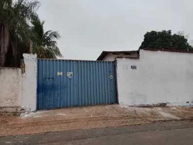 Galpão/Depósito/Armazém com 1 Quarto para alugar, 590m² no Cidade Alta, Cuiabá