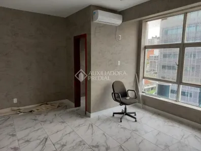 Sala Comercial à venda, 29m² no São João, Porto Alegre