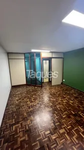 Sala Comercial para alugar, 49m² no Centro Cívico, Curitiba