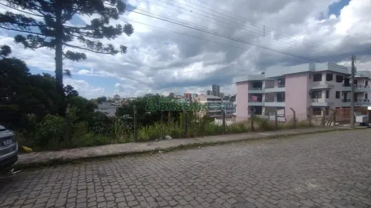 Lote/Terreno à venda, 602m² no Kayser, Caxias do Sul