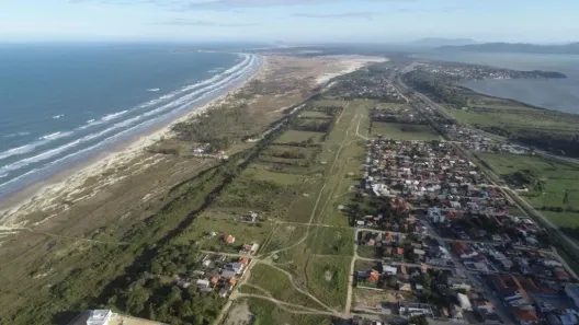 Lote/Terreno à venda, 379m² no , Imbituba