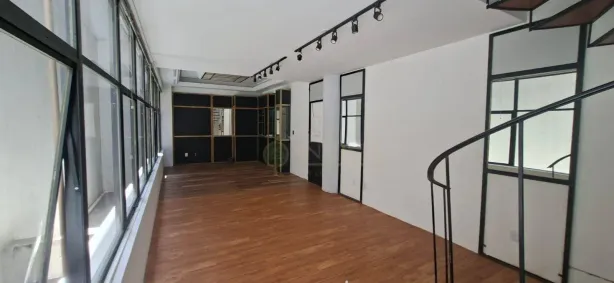 Ponto Comercial para alugar, 69m² no Centro, Florianópolis