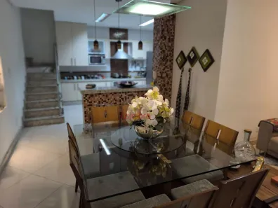 Casa com 2 Quartos à venda, 515m² no Maria Eugênia, Governador Valadares