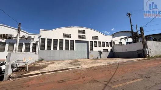 Galpão/Depósito/Armazém para alugar, 1500m² no Parque Maria Helena, Campinas